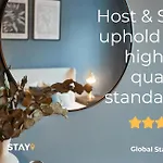 Host & - Mumbles Semesterbostad