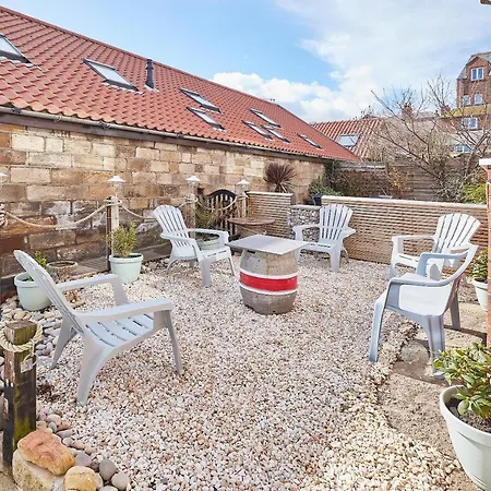 Host & - Mumbles * Whitby